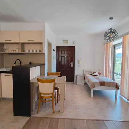 студио Jasmin Apartmán Carevo